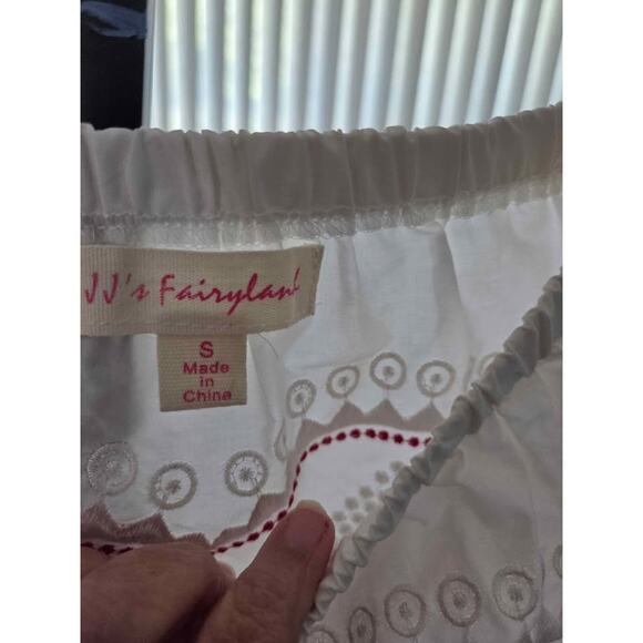 🌸 JJ’s Fairyland Embroidered Peasant Boho Off-Shoulder Top | Size Small - Picture 2 of 4